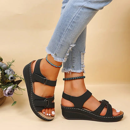 Solena | Comfortabele Sleehak Sandalen