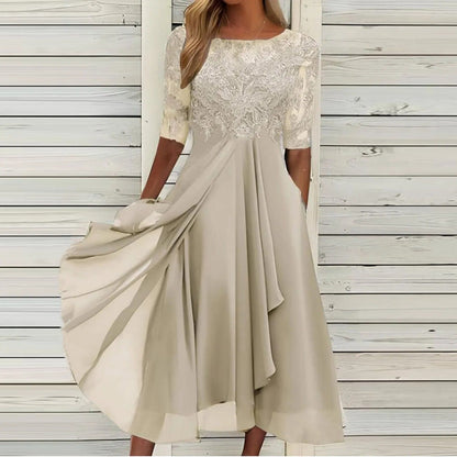 Auréline | Elegante Jurk met Kant en Vloeiende Rok