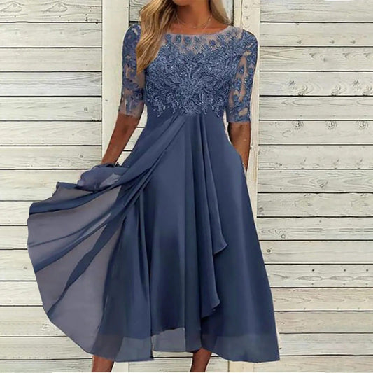 Auréline | Elegante Jurk met Kant en Vloeiende Rok